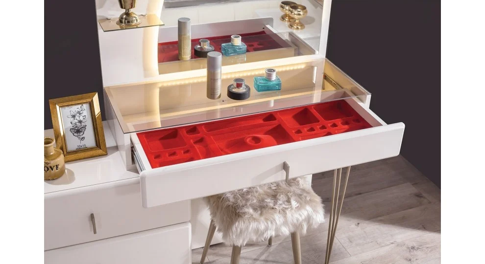 Ada · Yatak Odası Takımı %100 MDF